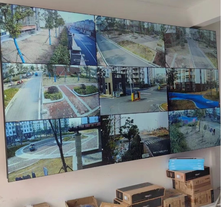 微笑互聯(lián)監(jiān)控安裝工程公司成功簽約合肥一小區(qū)監(jiān)控布線(xiàn)項(xiàng)目